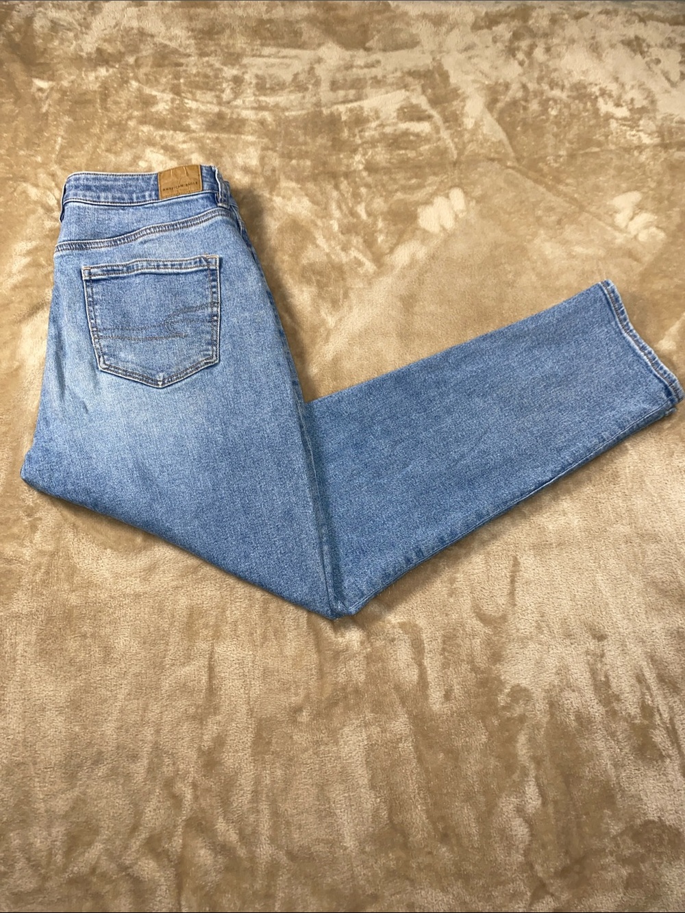 American Eagle Outfitters High Rise Mom Jean  Light Blue Women’s Jeans